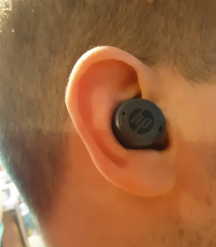 Product model HP Hearing Pro in Use